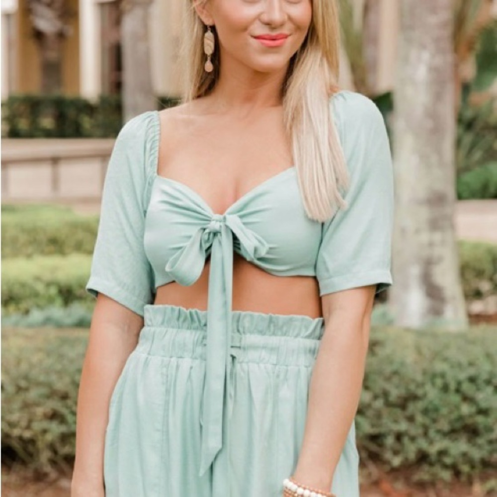 Pink Lily Sage Green Two Piece Set